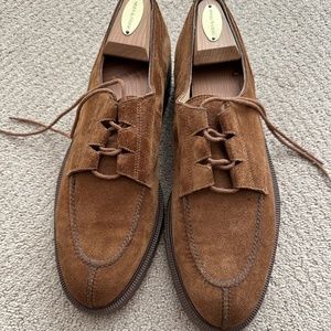 Men's Shoes.